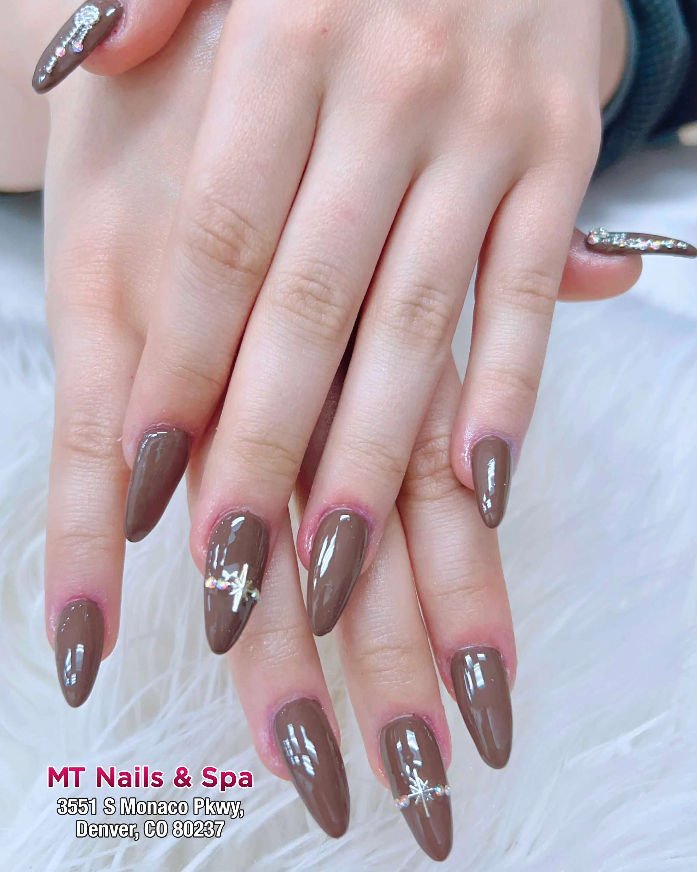 A Fresh Manicure for Your Next Look